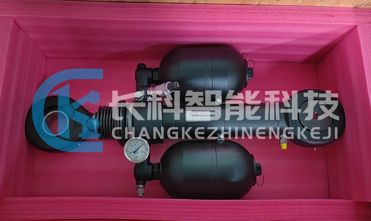 庫卡平衡缸00-241-706 庫卡平衡缸00-241-706