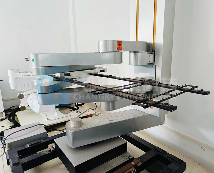 Sankyo Pillar LCD Panel Handling Robot SR9182EB032