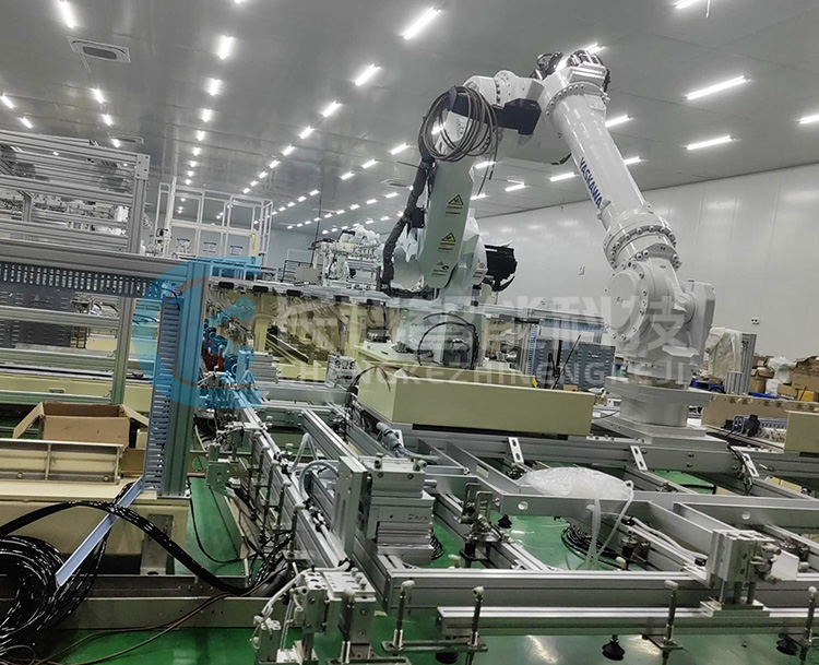 安川顯示面板上下料機(jī)器人集成 安川顯示面板上下料機(jī)器人集成